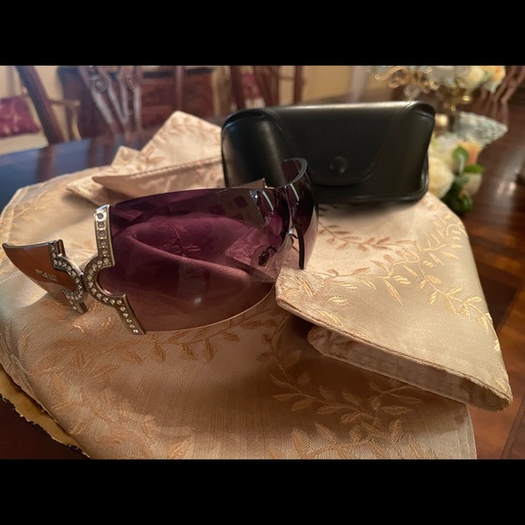 Authentic Bvlgari Sunglasses with Swarovski crystals, case.